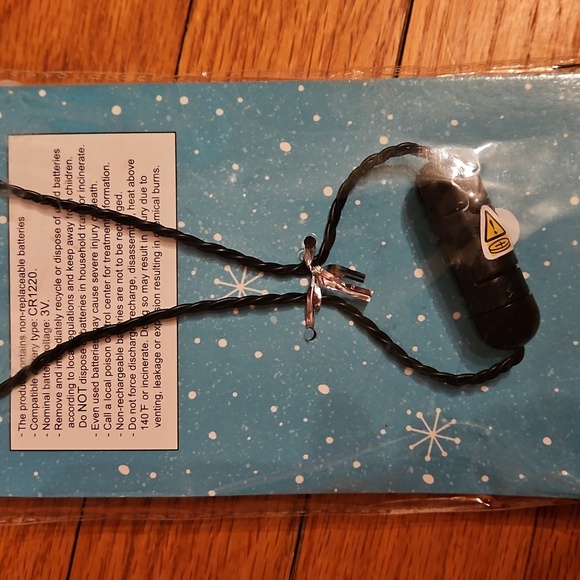 Disney Jack Skellington Nightmare Before Christmas Light-up Necklace, Brand New! - Picture 4 of 5